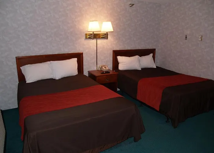 Bangor Inn & Suites